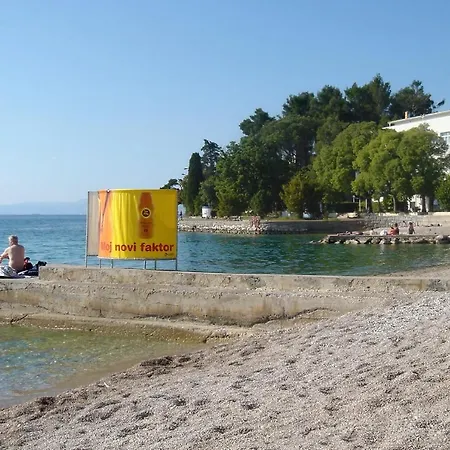 With A Parking Space Malinska, Krk - 19377 مالينسكا